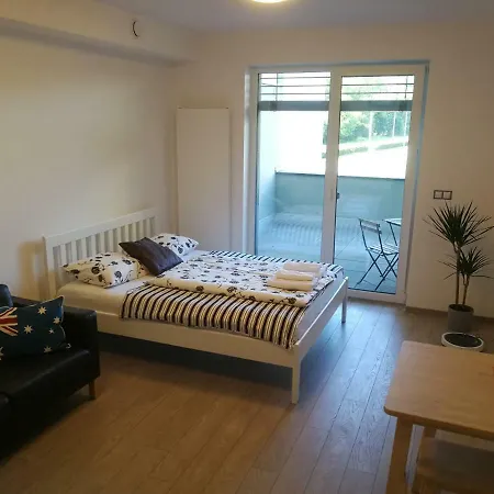 Alfa Riverside Apartmán *